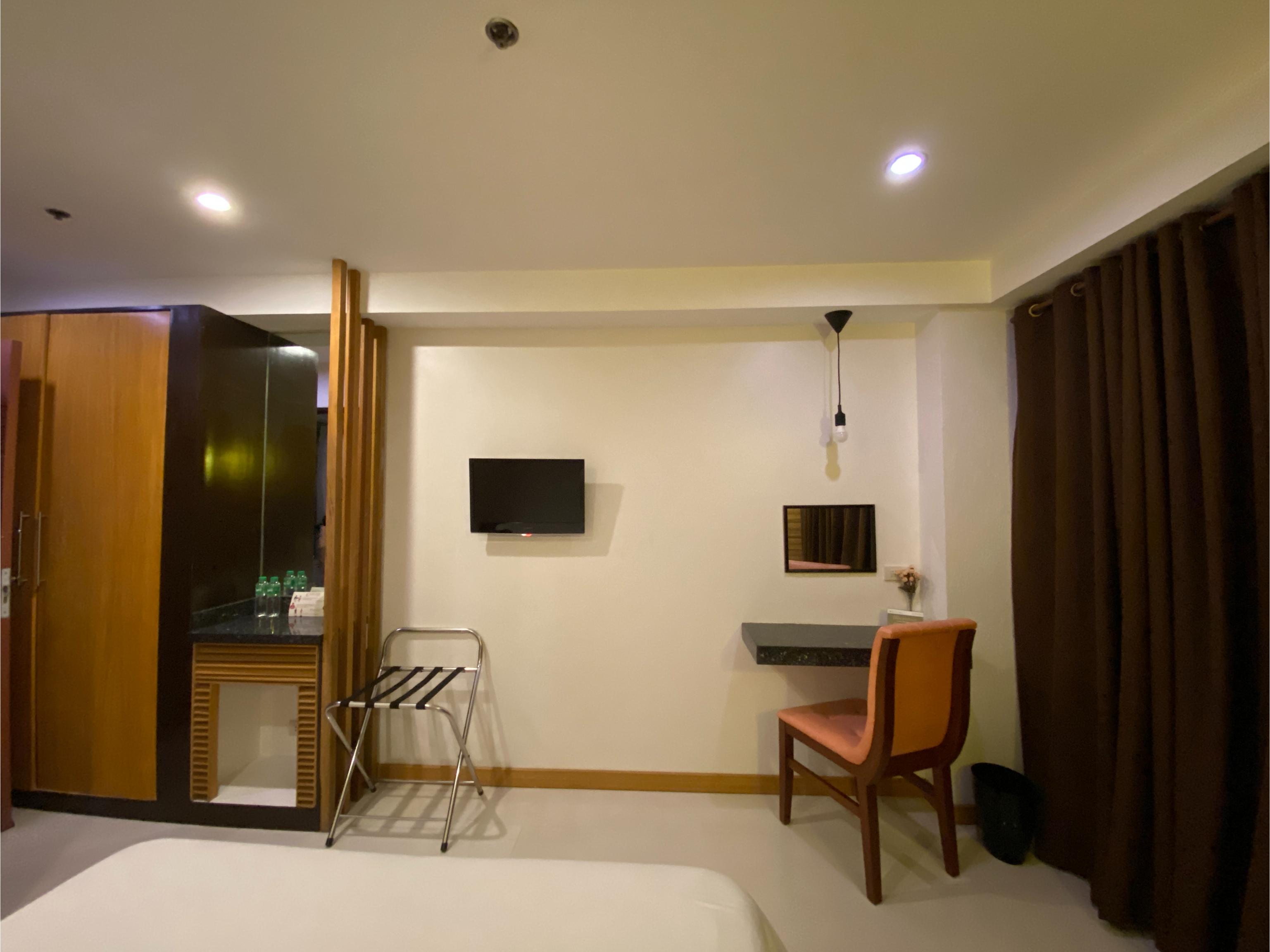 Guijo Suites Makati Makati City Exterior foto
